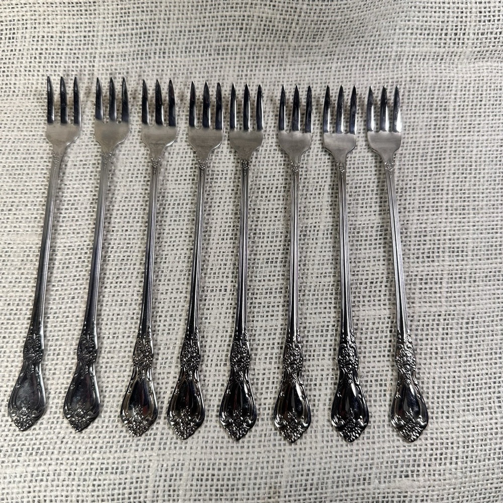 (8) Oneida Distinction Deluxe KENNETT SQUARE 6" Stainless Cocktail/Seafood Forks
